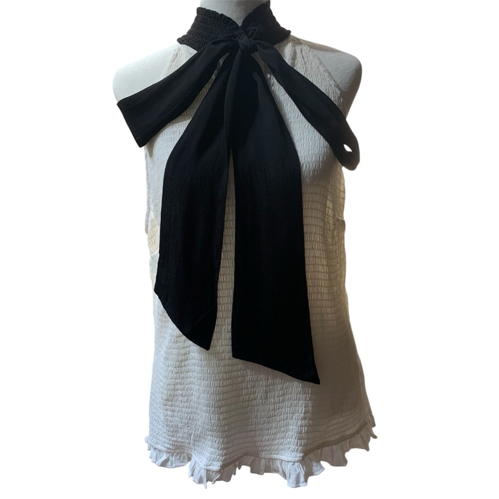 XL Venus smocked top with oversized black bow & collar